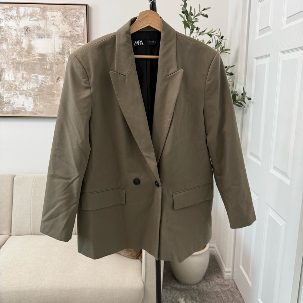Zara Women's Khaki Blazer